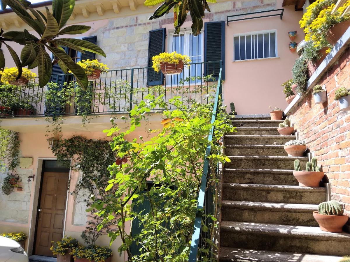 La Terrazza Sul Monferrato Apartment Ozzano Monferrato Bagian luar foto