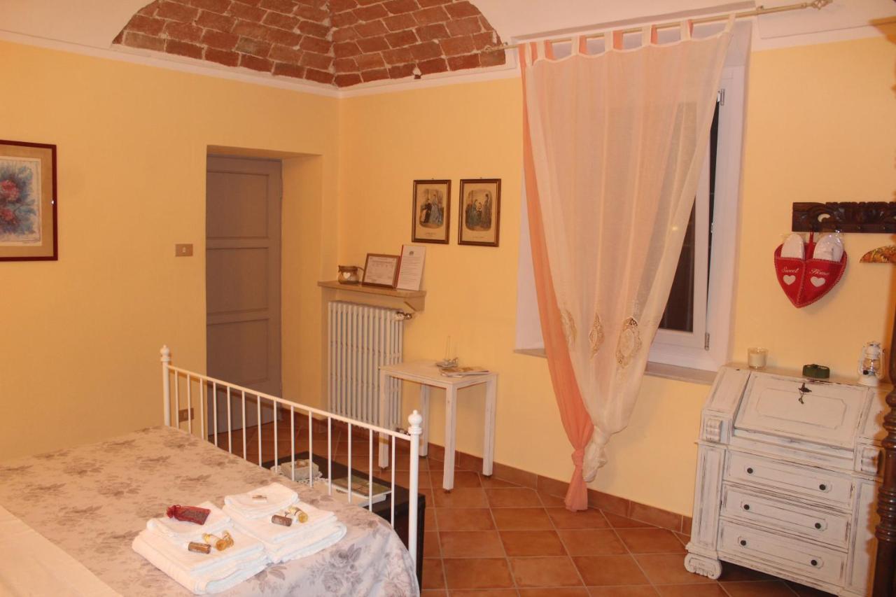 La Terrazza Sul Monferrato Apartment Ozzano Monferrato Bagian luar foto